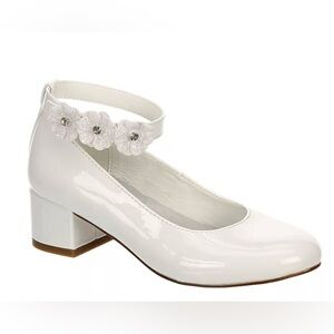 Patent leather dress shoes